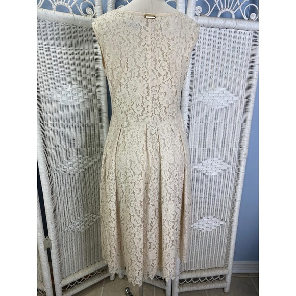 Vintage Trussardi Collection Cream Lace Dress‎ Italian Designer Fit & Flare US 6 - Picture 3 of 16